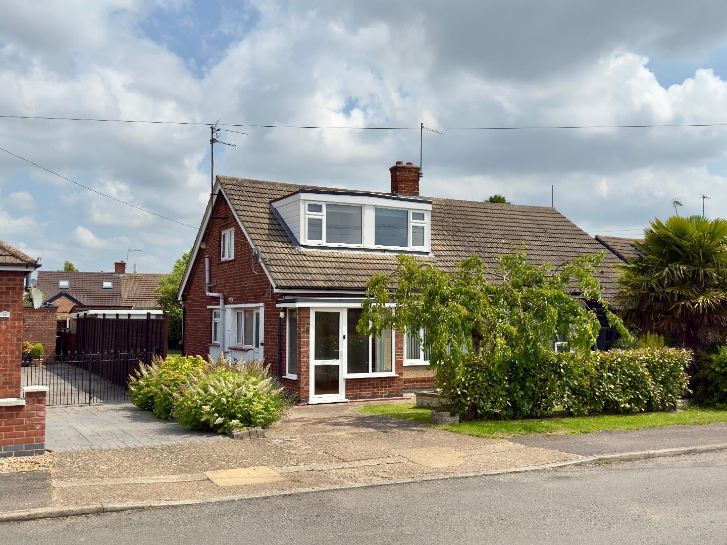 Knightscliffe Way, Duston